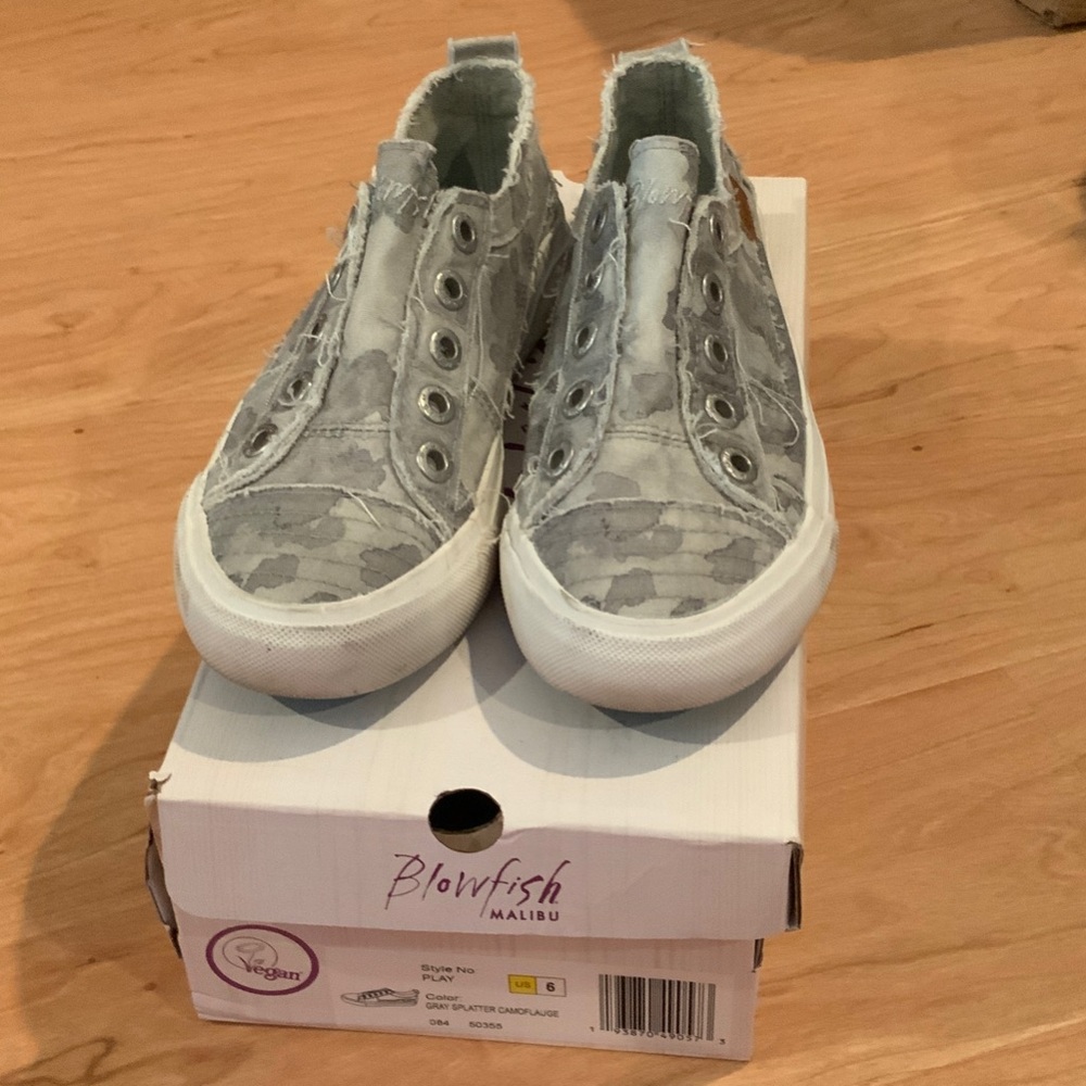 Blowfish Kids Camo Gray Slip-On Sneakers